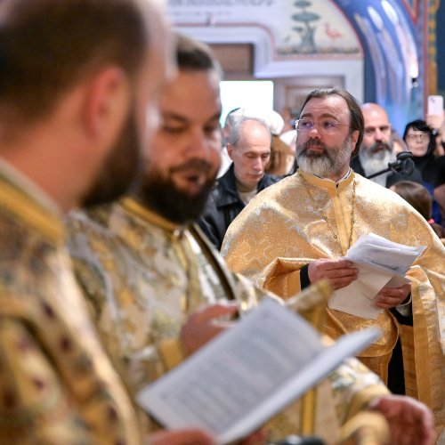 Sfântul Dimitrie cel Nou și-a încheiat călătoria în Arhiepiscopia Bucureștilor Poza 292844