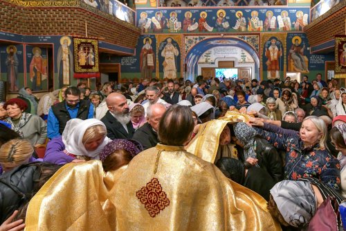 Sfântul Dimitrie cel Nou și-a încheiat călătoria în Arhiepiscopia Bucureștilor Poza 292857
