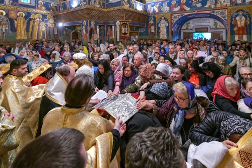 Sfântul Dimitrie cel Nou și-a încheiat călătoria în Arhiepiscopia Bucureștilor Poza 292859