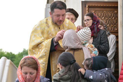 Sfântul Dimitrie cel Nou și-a încheiat călătoria în Arhiepiscopia Bucureștilor Poza 292861
