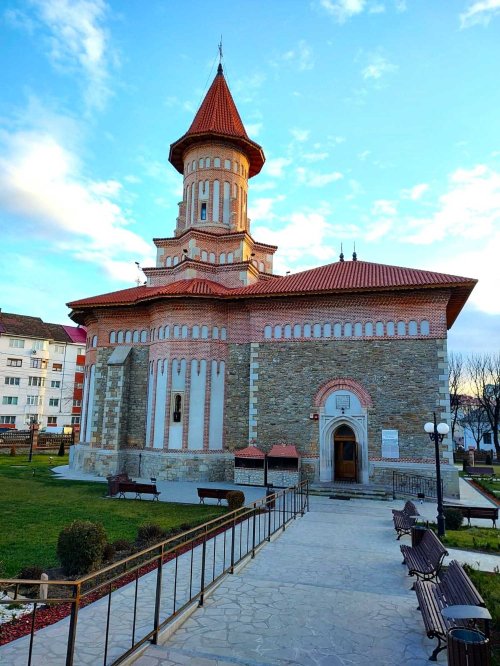 Biserica „Sfântul Gheorghe” din Botoșani, purtătoare peste veacuri a credinței ortodoxe Poza 292893