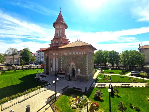 Biserica „Sfântul Gheorghe” din Botoșani, purtătoare peste veacuri a credinței ortodoxe Poza 292906