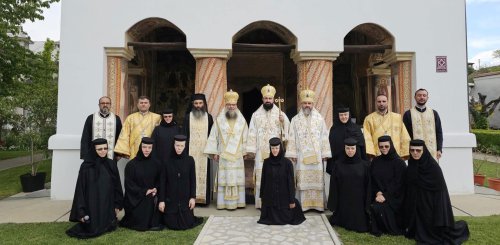Momente de binecuvântare la Mănăstirea Clocociov din județul Olt Poza 292913