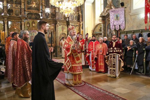 Popas de rugăciune la românii din Uzdin, Serbia Poza 293174