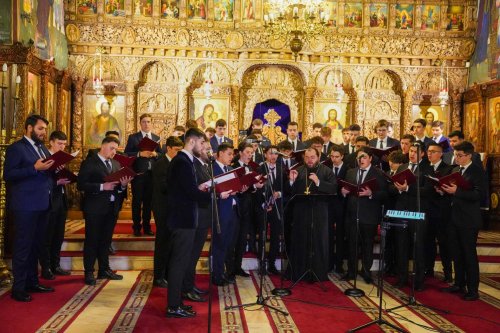Concertul „Iată, Mirele vine!” la Biserica „Sfântul Elefterie”-Nou din București  Poza 293258