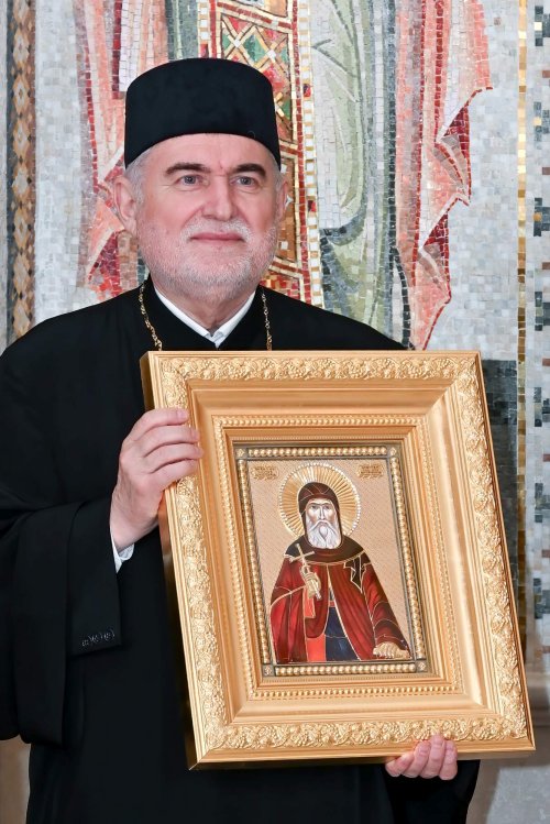 Daruri din partea Patriarhului României pentru paraclisele patriarhale Poza 293633