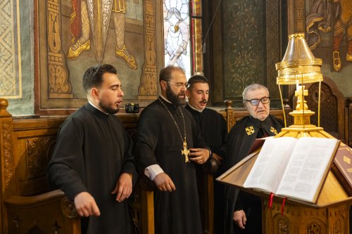 Sărbătoare cu ramuri umbroase la Catedrala Patriarhală Poza 293659