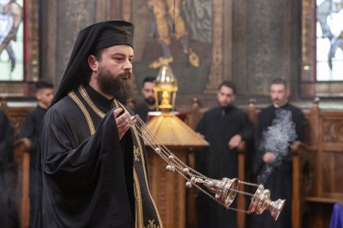 A doua denie a Săptămânii Mari la Catedrala Patriarhală Poza 293900