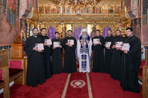 Hirotesii de noi duhovnici la Paraclisul istoric al Reședinței Patriarhale Poza 294053