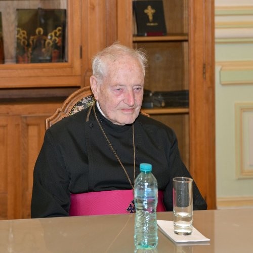 Oaspete anglican în vizită la Palatul Patriarhiei Poza 294059