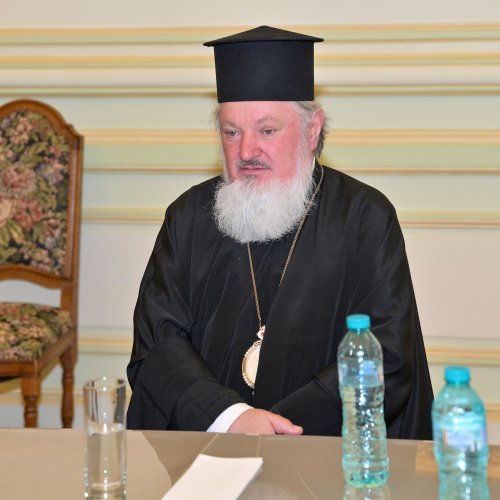 Oaspete anglican în vizită la Palatul Patriarhiei Poza 294061