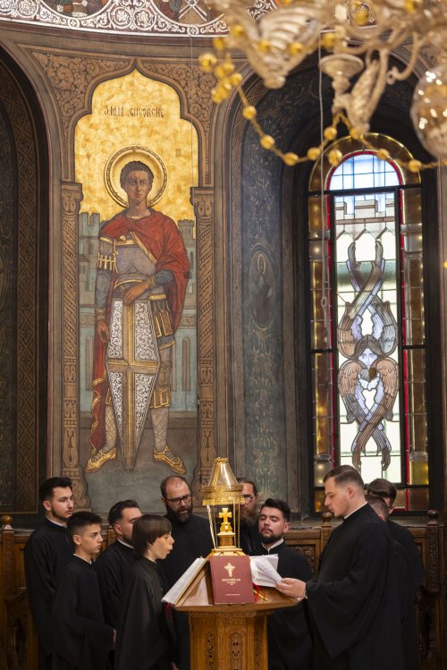 Rememorarea Pătimirilor Mântuitorului la Catedrala Patriarhală Poza 294159