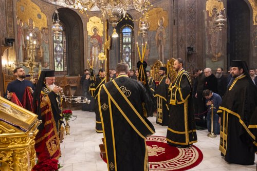 Rememorarea Pătimirilor Mântuitorului la Catedrala Patriarhală Poza 294169