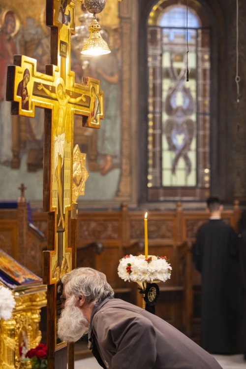 Rememorarea Pătimirilor Mântuitorului la Catedrala Patriarhală Poza 294174