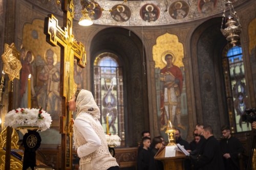 Rememorarea Pătimirilor Mântuitorului la Catedrala Patriarhală Poza 294176