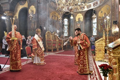 Ziua instituirii Sfintei Euharistii la Catedrala Patriarhală Poza 294093