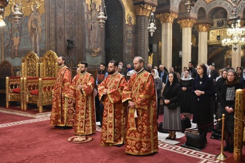 Ziua instituirii Sfintei Euharistii la Catedrala Patriarhală Poza 294105