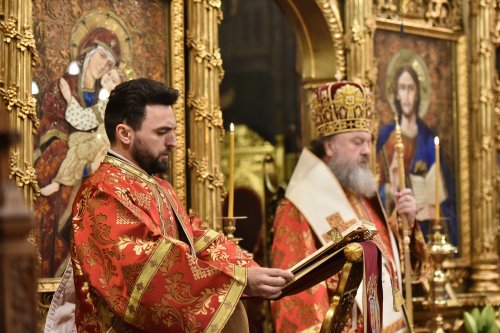 Ziua instituirii Sfintei Euharistii la Catedrala Patriarhală Poza 294109