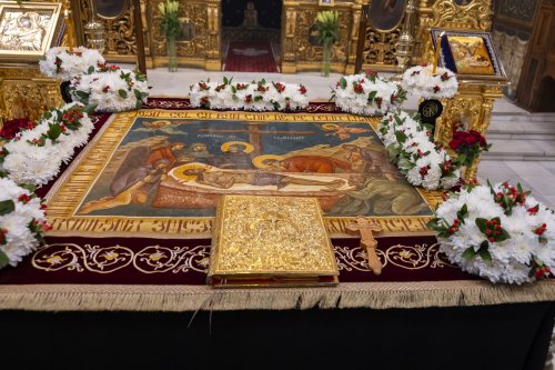 Sfântul Epitaf a fost așezat spre închinare la Catedrala Patriarhală Poza 294204