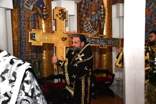 Slujbele speciale din Săptămâna Sfintelor Pătimiri la Catedrala Episcopală din Caransebeș Poza 294234