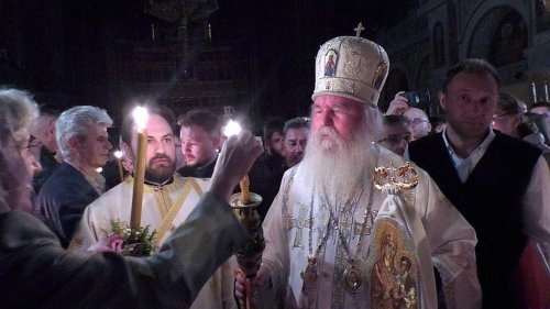 Lumina Sfântă oferită credincioșilor din Timișoara Poza 294647