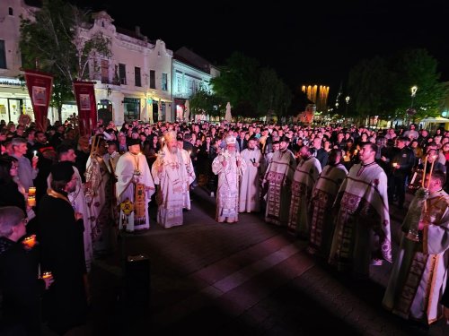 Praznicul Învierii Domnului la Catedrala Episcopală din Vârșeț, Serbia Poza 294640