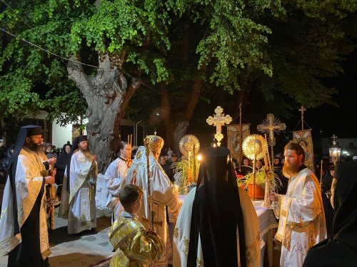 Slăvitul praznic al Învierii Domnului Hristos la Mănăstirea Văratec Poza 294625