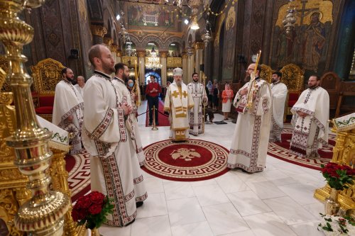 A treia zi de Paști la Catedrala Patriarhală Poza 294717