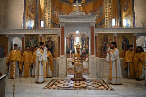 Hramul Catedralei Episcopale din Oradea Poza 294873