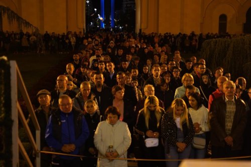 Praznicul Învierii Domnului la Alba Iulia şi Târgu Mureş Poza 294857