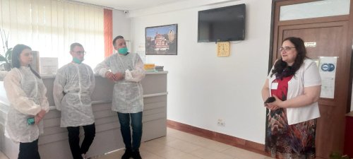 Elevi din Republica Moldova în vizită de studiu la Centrul „Sfântul Nectarie” Poza 295596