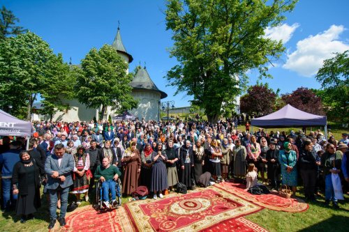 Sfințire de paraclis și hram la Mănăstirea Coșula Poza 295698