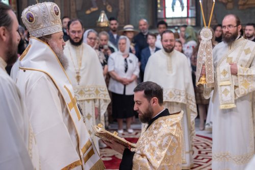 Duminica Mironosițelor la Catedrala Patriarhală din București Poza 295946