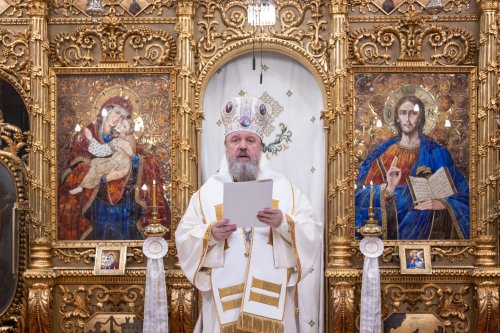 Duminica Mironosițelor la Catedrala Patriarhală din București Poza 295997