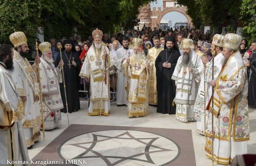 Hramul Mănăstirii Pantocrator din Drăgăneşti-Vlaşca Poza 296053