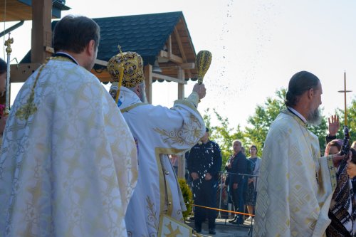 Un nou lăcaș de rugăciune închinat Sfântului Simon Zilotul, sfințit la Iași Poza 296086