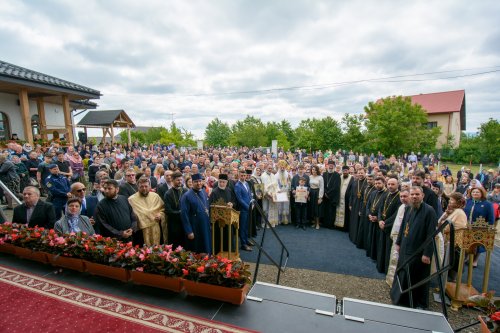 Un nou lăcaș de rugăciune închinat Sfântului Simon Zilotul, sfințit la Iași Poza 296101