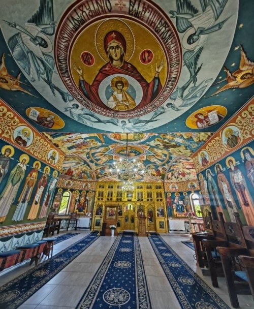 Resfințirea bisericii din Dragalina, Botoșani Poza 296137