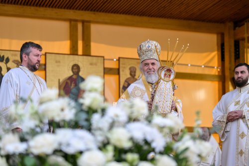 Catedrala Patriarhală și-a sărbătorit hramul istoric Poza 296566