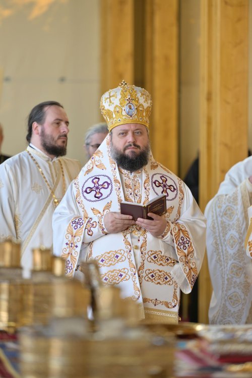 Catedrala Patriarhală și-a sărbătorit hramul istoric Poza 296572