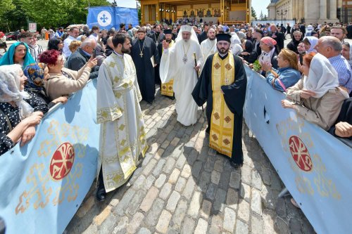 Catedrala Patriarhală și-a sărbătorit hramul istoric Poza 296610