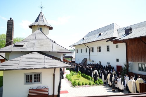 Obștea Mănăstirii Bogdana și-a luat rămas-bun de la proinstareța Cristofora Hârjabă Poza 297038