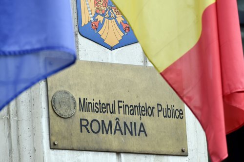 Deficit de 3,24% în patru luni Poza 297499