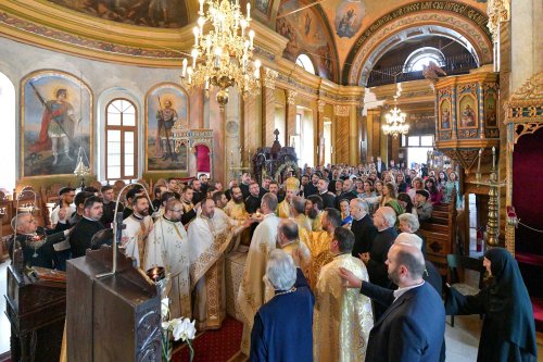 Revedere a teologilor bucureşteni din promoţia 2004 Poza 297646