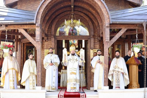 Popas de rugăciune la Mănăstirea Plumbuita Poza 298169