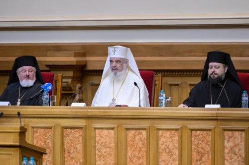 Conferință clericală semestrială la Palatul Patriarhiei Poza 298274
