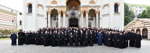 Conferință pastoral‑misionară a clericilor din Prahova la Palatul Patriarhiei Poza 298421