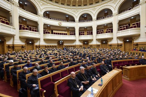 Conferință pastoral‑misionară a clericilor din Prahova la Palatul Patriarhiei Poza 298430