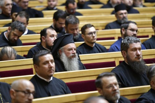 Conferință pastoral‑misionară a clericilor din Prahova la Palatul Patriarhiei Poza 298434