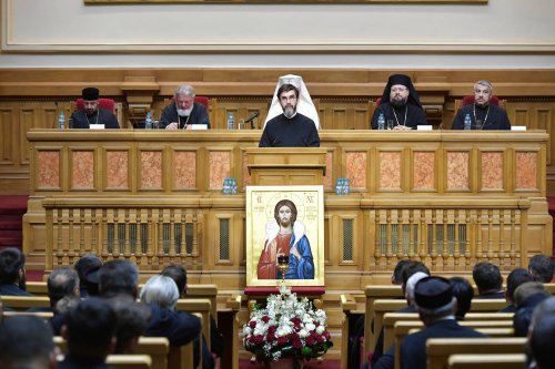 Conferință pastoral‑misionară a clericilor din Prahova la Palatul Patriarhiei Poza 298446